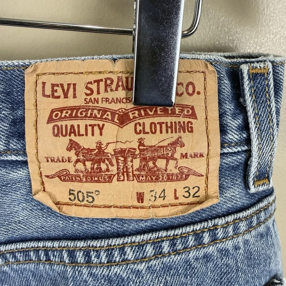 Levi's 505 Mens Jeans 34x32 Regular Fit Medium Wash Denim Blue VTG‎